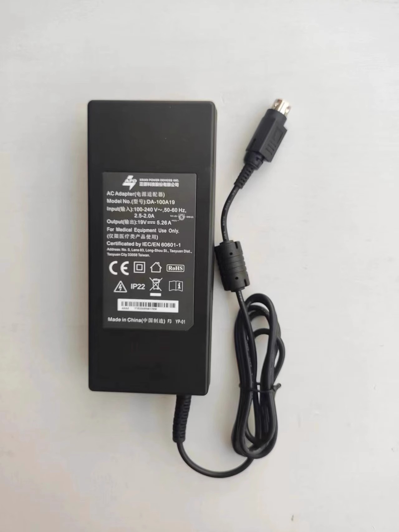 *Brand NEW*100-240V 50-60Hz APD DA-100A19 3pin 19V 5.26A AC/DC AC ADAPTER POWER Supply - Click Image to Close