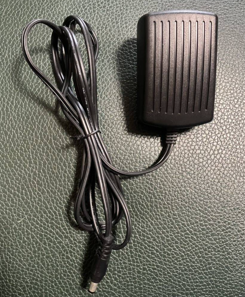 *Brand NEW*yHi 5V 2.5A AC/DC Adapter 777-052500S-U Power Supply