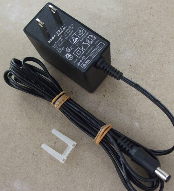 *Brand NEW* AH001-P03 TM-K006VC-01260500PE-06 12.6V 500mA 6.3W AC/DC Adapter Power Supply