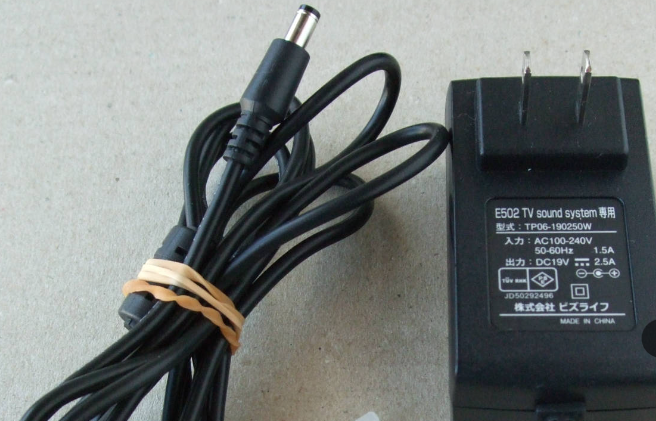 *Brand NEW*E502 TV Sound system TP06-190250W 19V 2.5A AC ADAPTER Power Supply