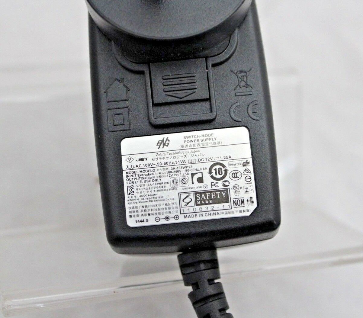 ENG Switch-Mode Power Supply Adapter Charger 3A-163WP12 12V 1.25A Features: Wall Charger Compatib