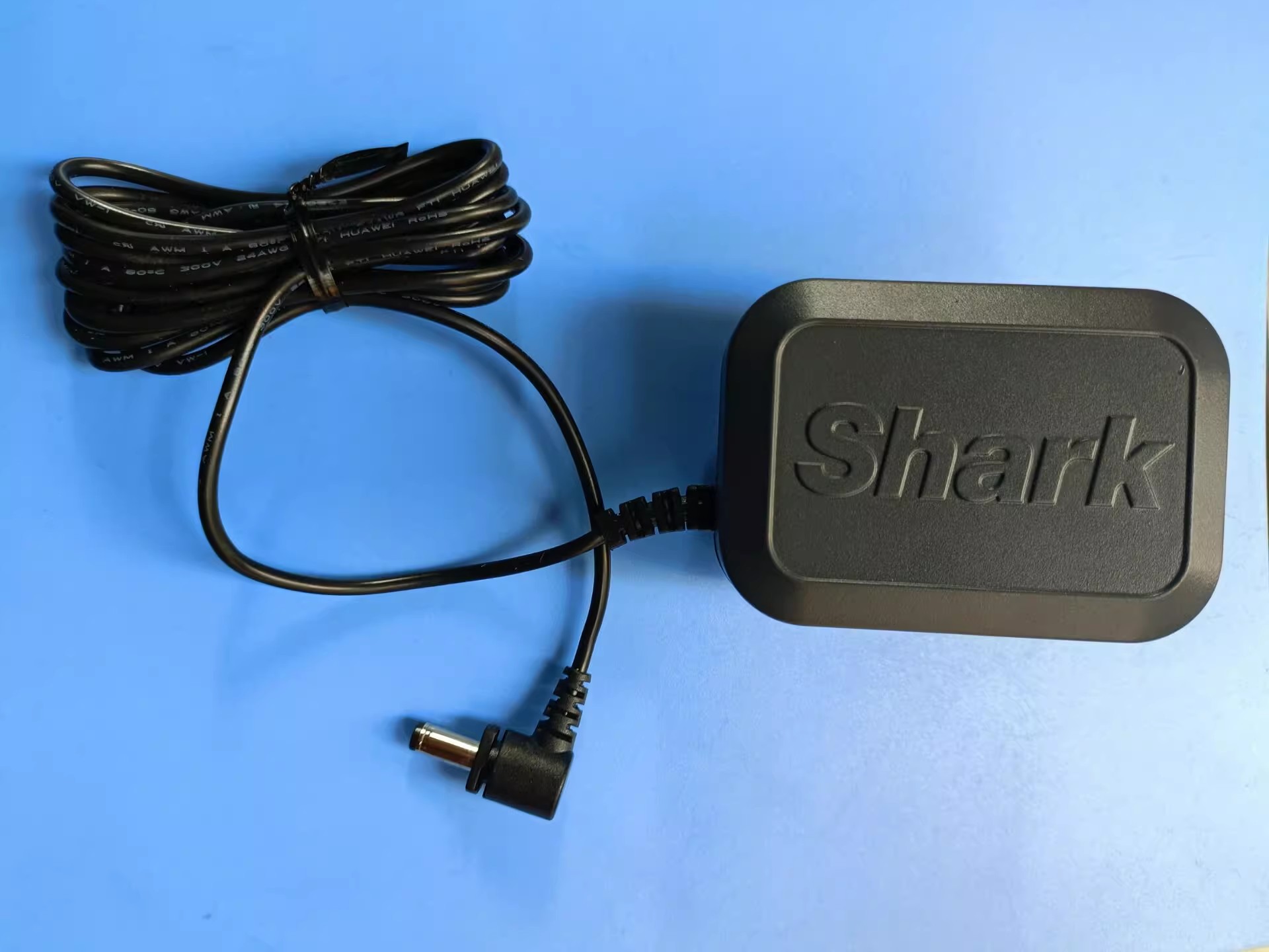 *Brand NEW*Shark S1 S6 S9 YLS0243A-C288080 28.8V 800MA AC DC ADAPTHE POWER Supply