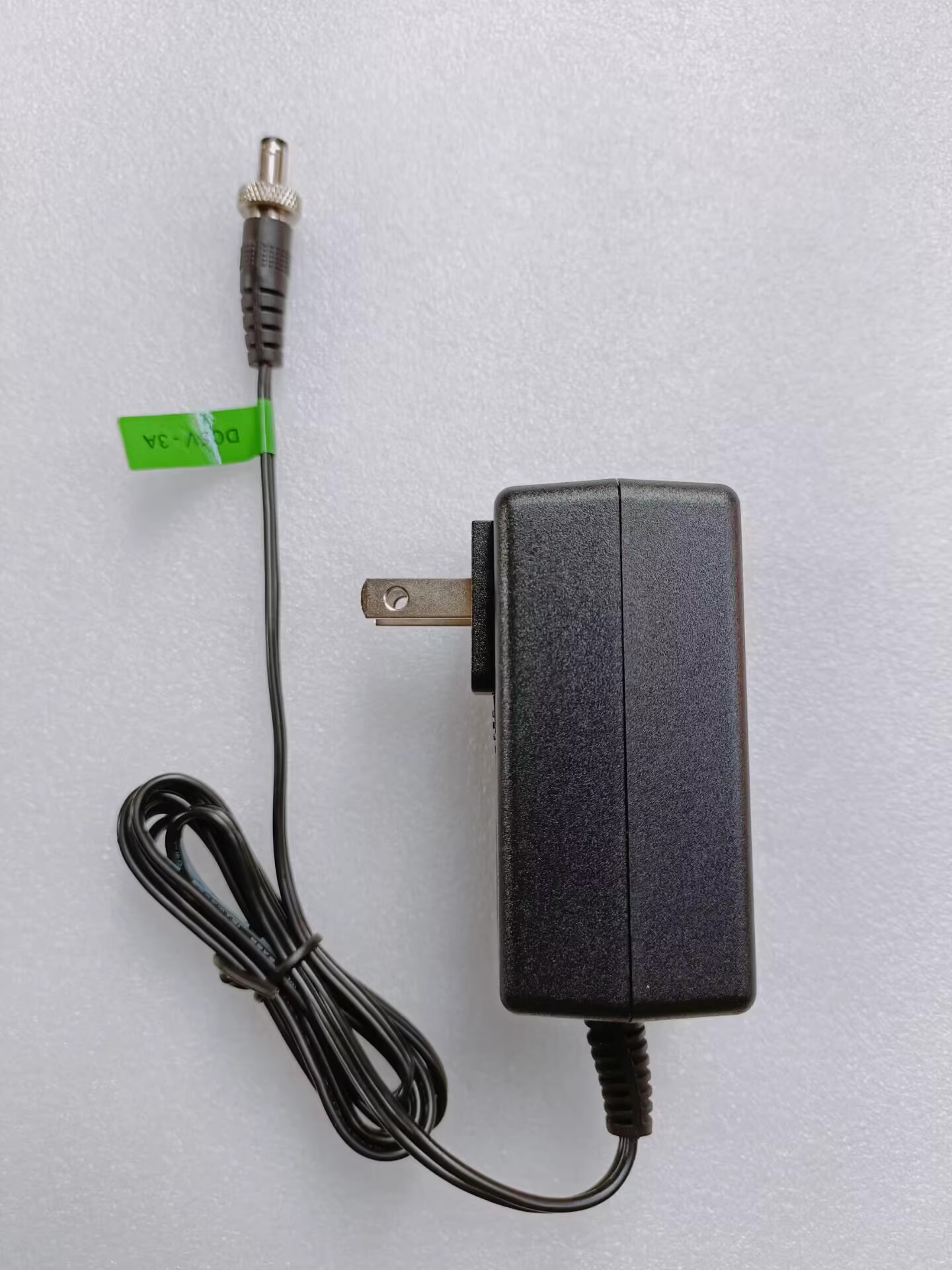 *Brand NEW* DYS 5V 3A AC DC ADAPTHE DYS182-050300-14217 POWER Supply