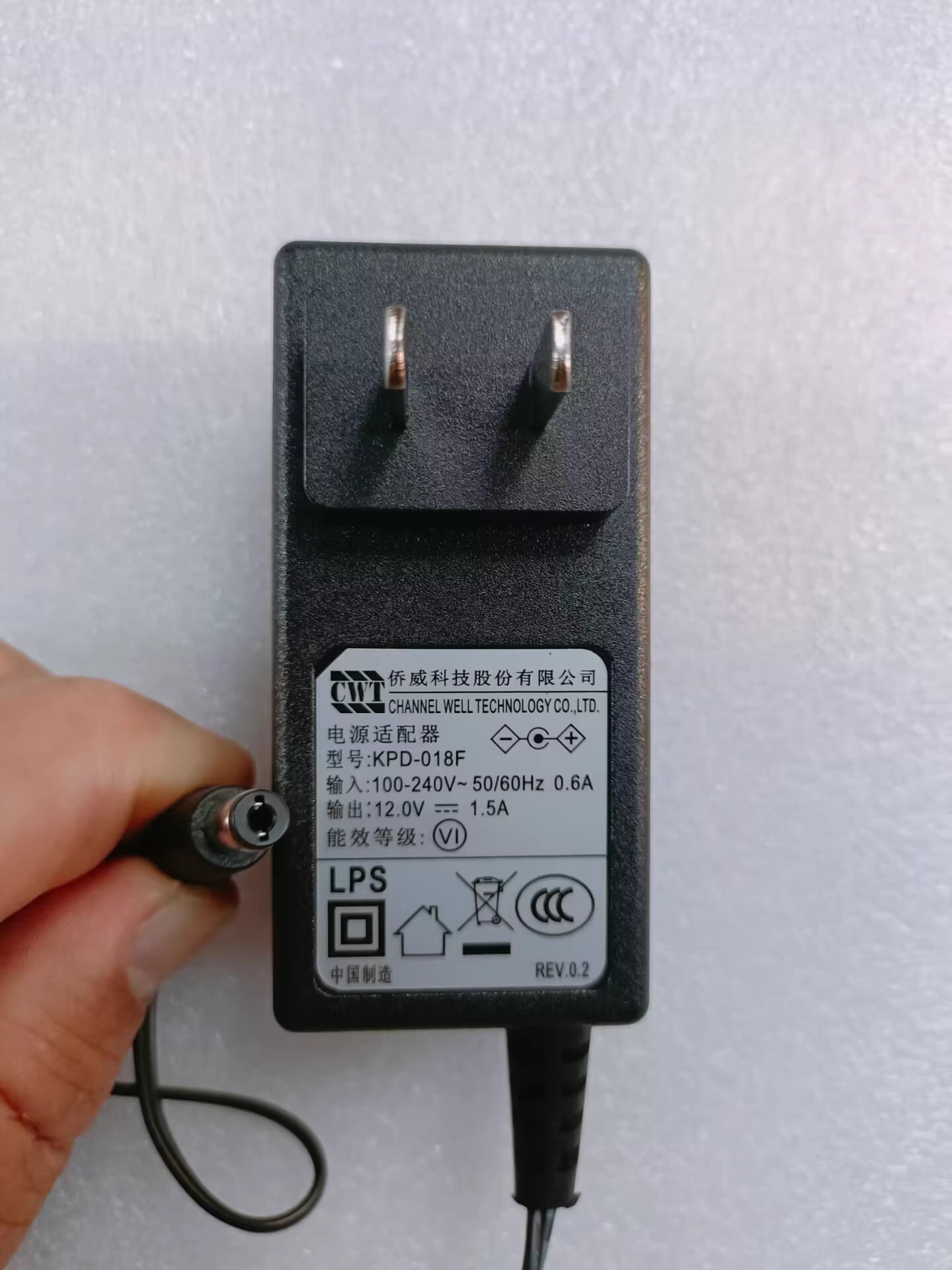 *Brand NEW* KPD-018F CWT 12V 1.5A AC DC ADAPTHE POWER Supply