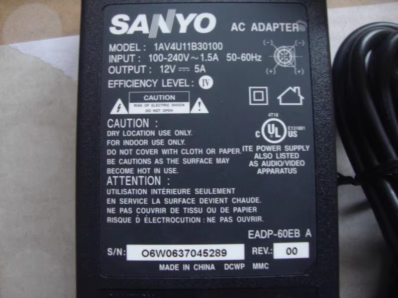 *Brand NEW* SANYO 1AV4U11B30100 12V 5A AC ADAPTER Power Supply