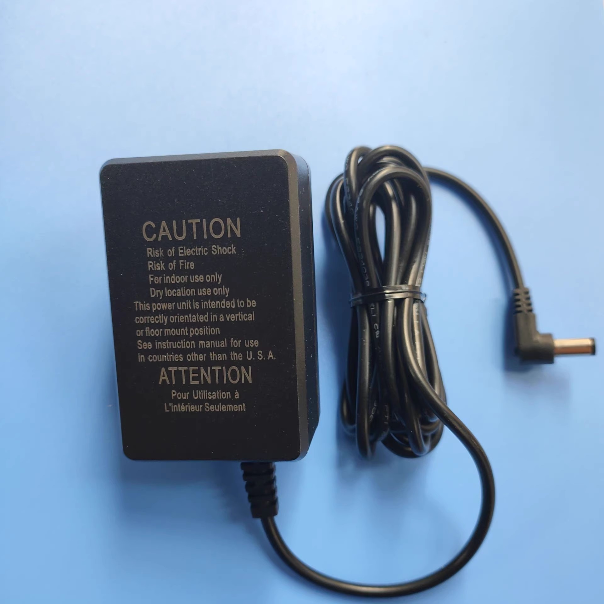 *Brand NEW*TINECO 26.0V 800mA AC DC ADAPTHE YLS0241A-T260080 POWER Supply