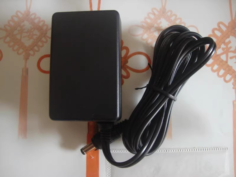 *Brand NEW*5.5*2.1MM HON-KWANG HK-CH13-A05 5V 2.5A AC ADAPTER Power Supply